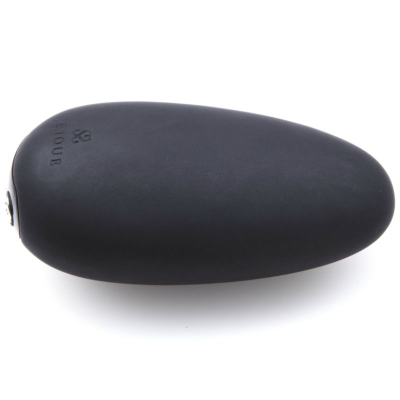 JE JOUE - CLITORAL VIBRATOR & MASSAGER BLACK